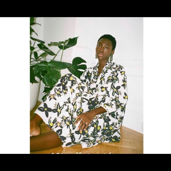 Wray Dresses & Skirts - Wray Quinn Floral Dress